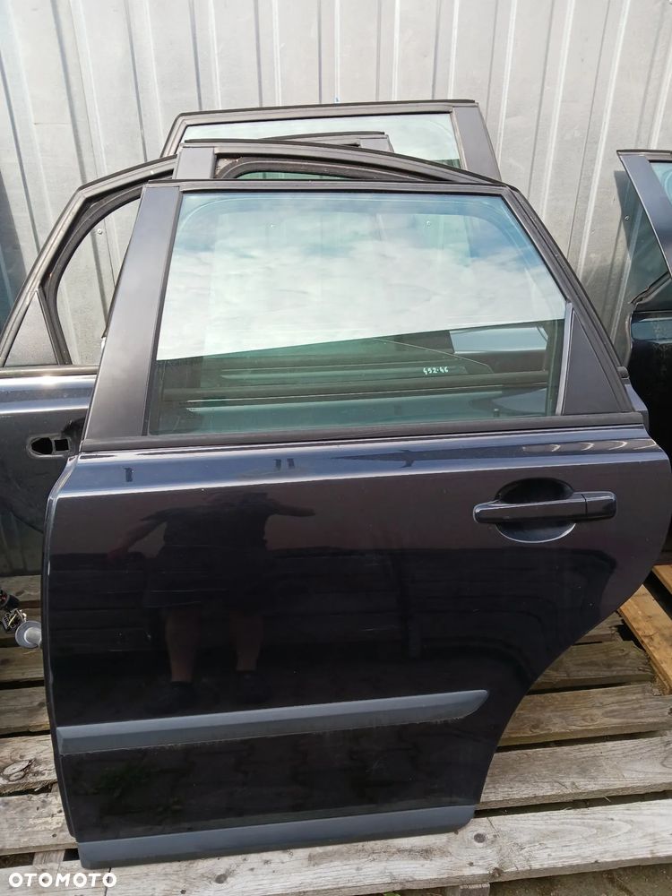 Drzwi lewy tył Volvo V50 452-46