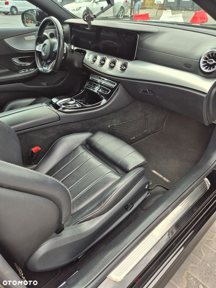 Mercedes-Benz Klasa E 220 d 9G-TRONIC - 11