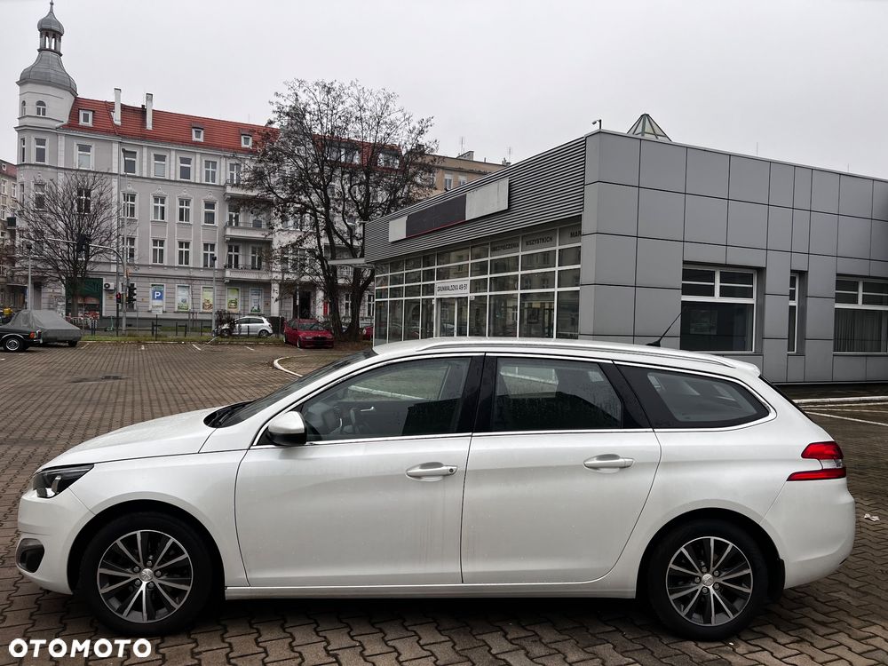 Peugeot 308 BlueHDi 130 Stop & Start Allure - 17