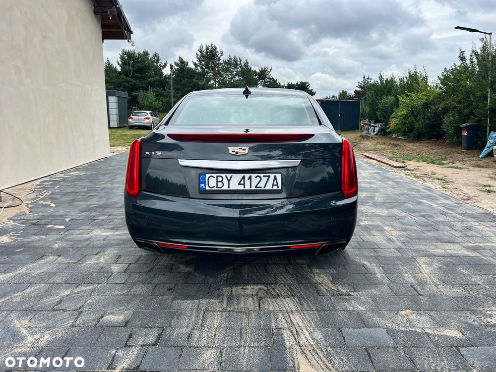 Cadillac XTS - 4