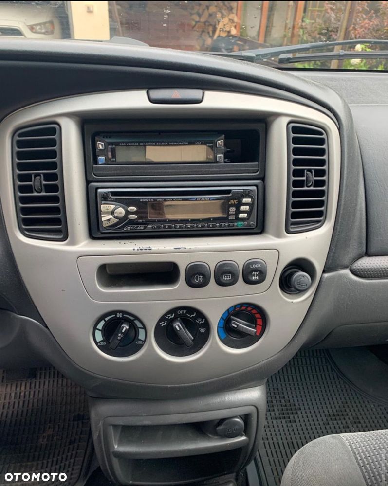 Mazda Tribute 4x2 Comfort - 7