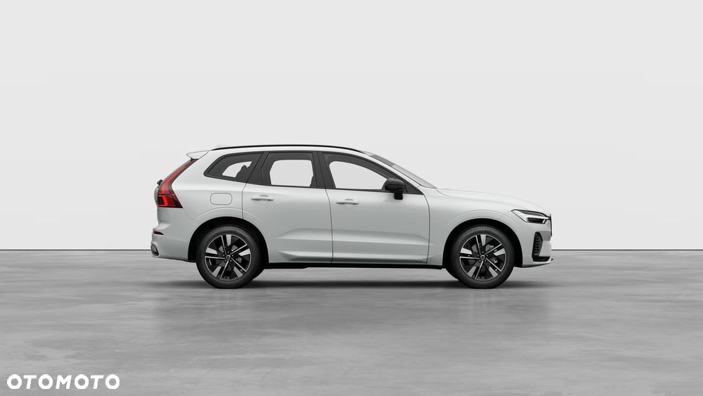 Volvo XC 60 B5 B AWD Plus Dark - 8
