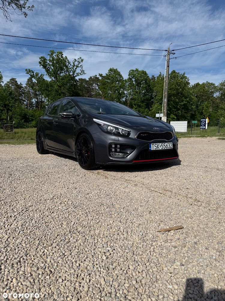 Kia Ceed 1.6 T-GDI GT - 2