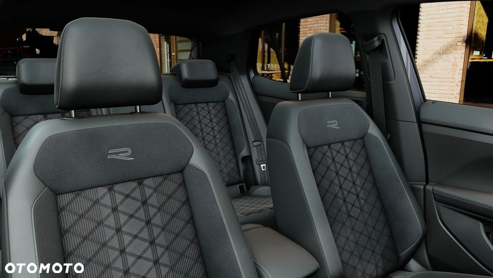 Volkswagen T-Cross 1.0 TSI R-Line Plus DSG - 13