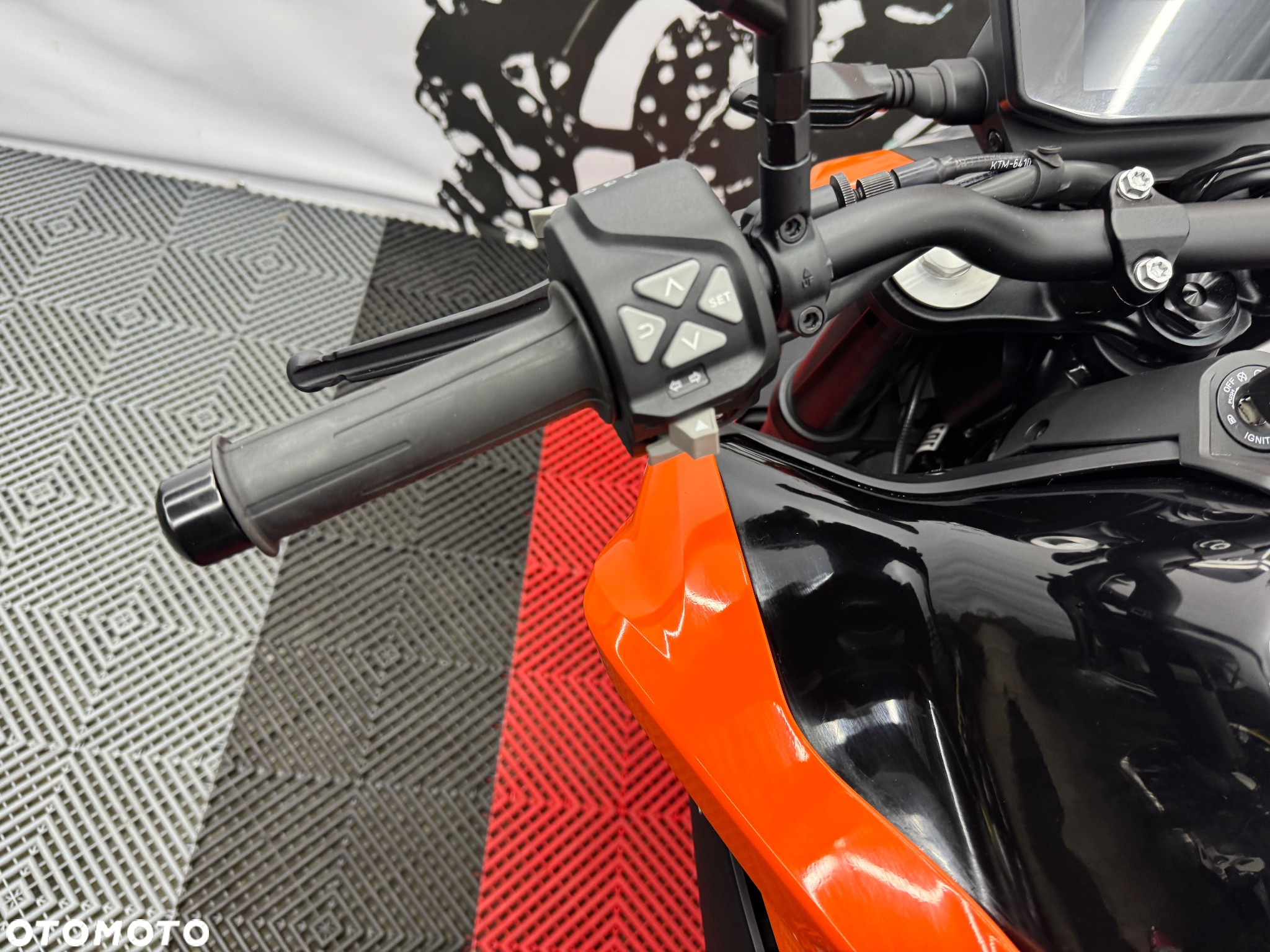 KTM Duke - 25
