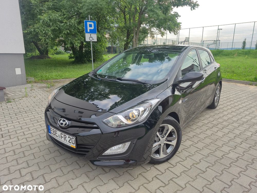 Hyundai i30 blue 1.6 GDI Style - 1