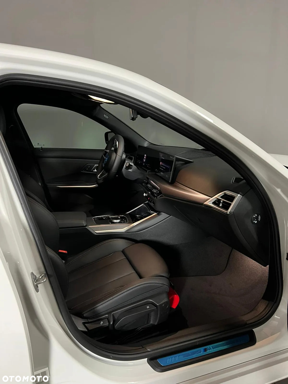 BMW Seria 3 - 25