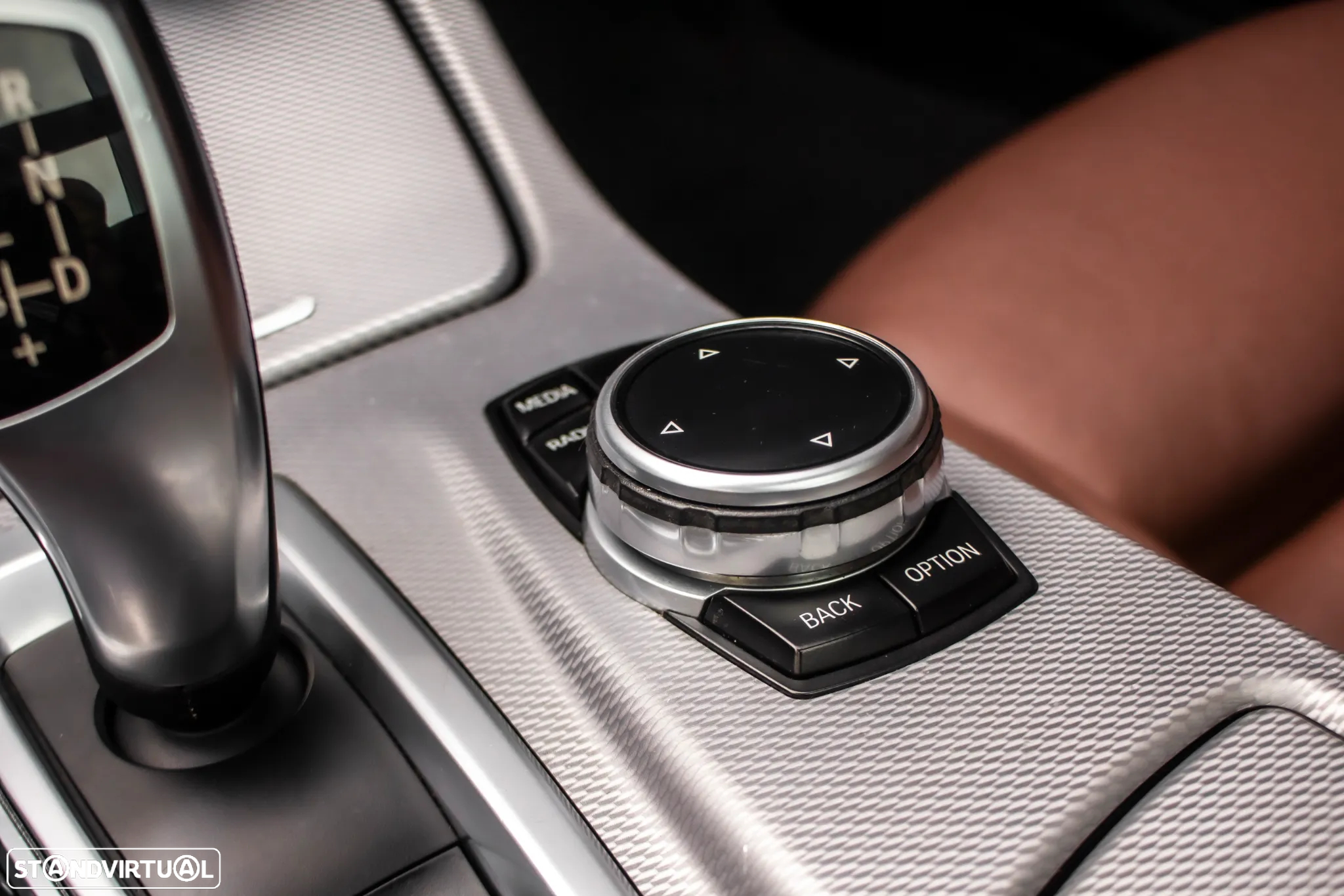 BMW 520 i Pack M Auto - 22