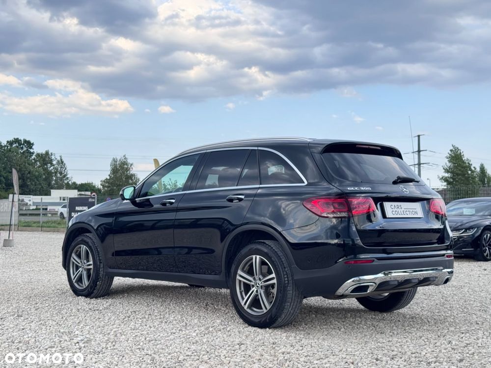 Mercedes-Benz GLC 300 4Matic 9G-TRONIC - 7