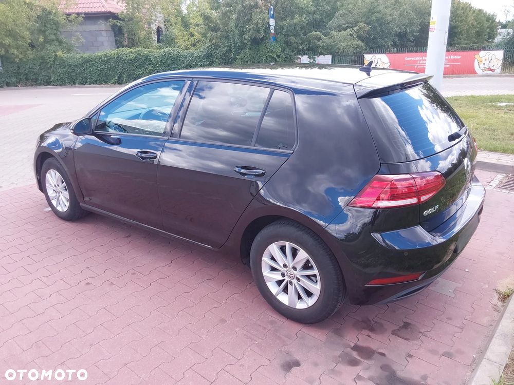 Volkswagen Golf 1.0 TSI BMT Trendline - 4