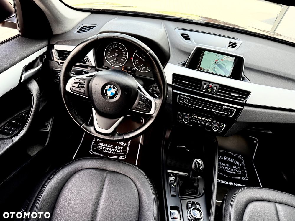 BMW X1 sDrive16d Sport Line - 28