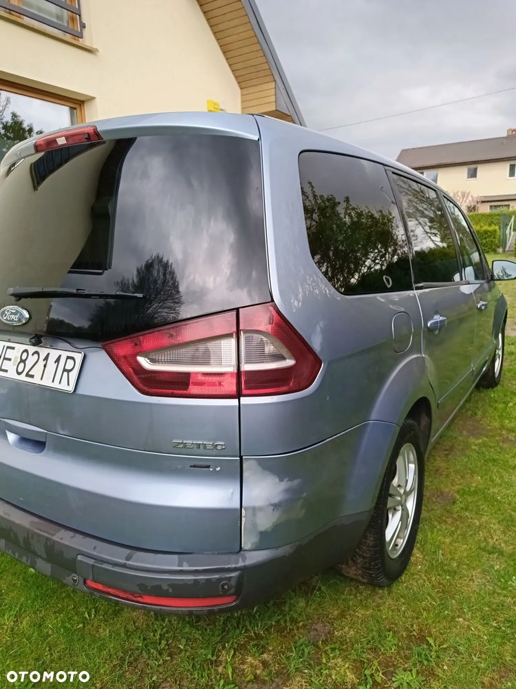 Ford Galaxy 2.0 TDCi Trend - 11
