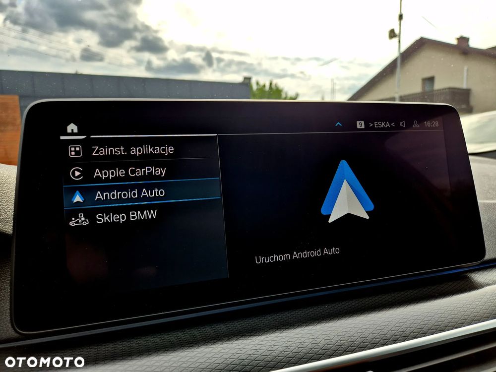 BMW Seria 5 520e M Sport sport - 23