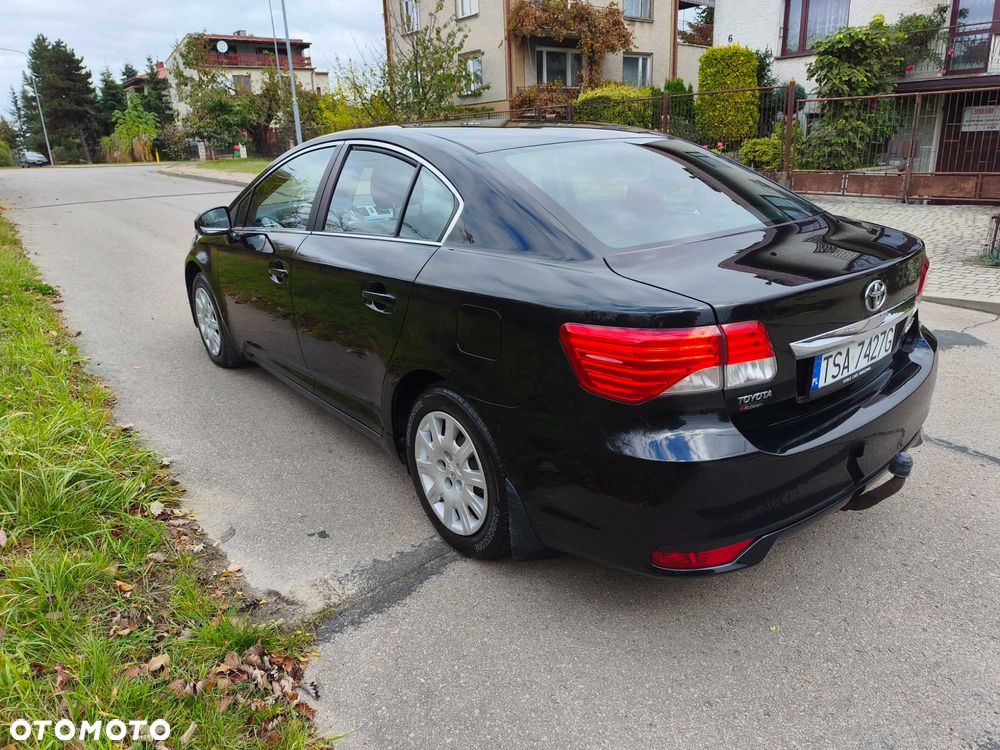 Toyota Avensis 2012 photo 5