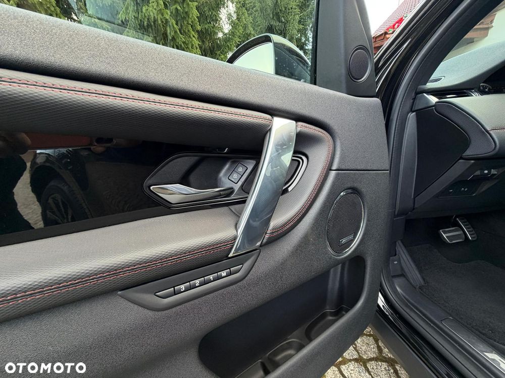 Land Rover Discovery Sport - 19