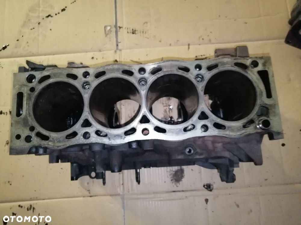 Silnik blok silnika dół Peugeot Citroen 2.0 HDI RHR - 4