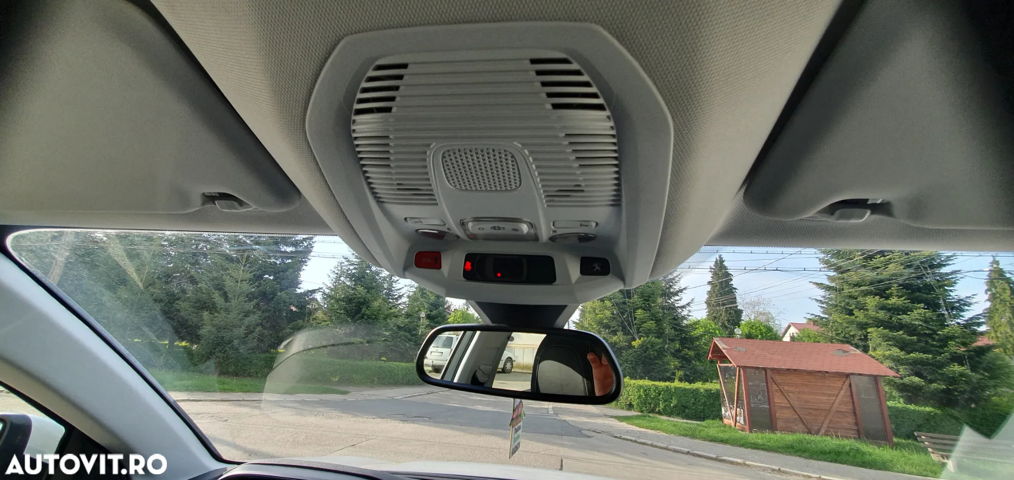 Peugeot 3008 PureTech 130 Stop & Start EAT6 Allure - 33