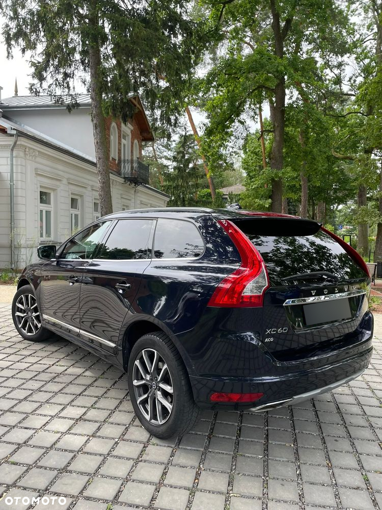 Volvo XC 60 D4 Geartronic Summum - 3