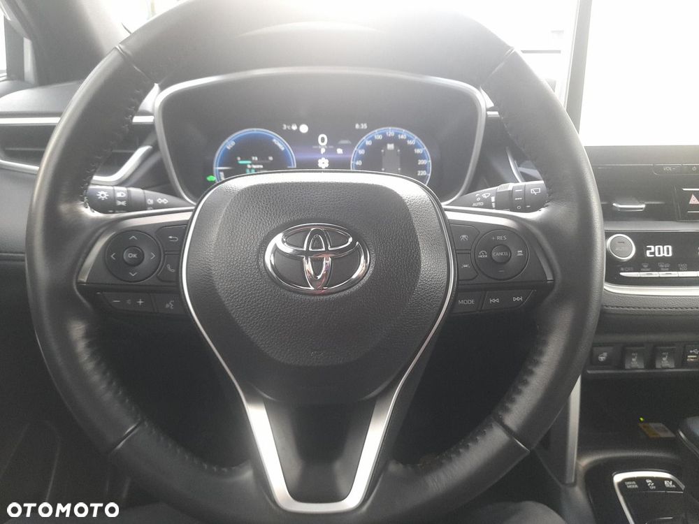 Toyota Corolla Cross - 14