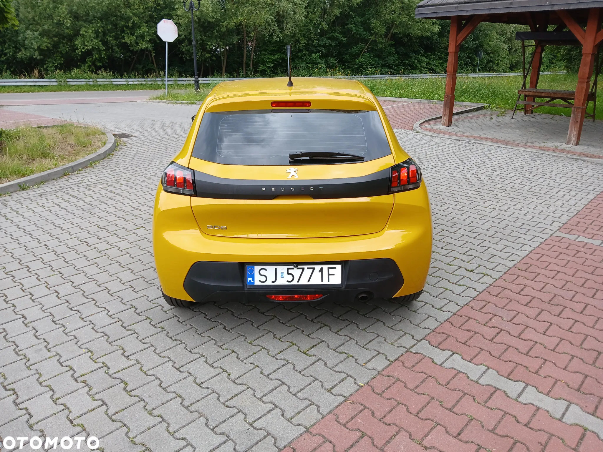 Peugeot 208 - 9