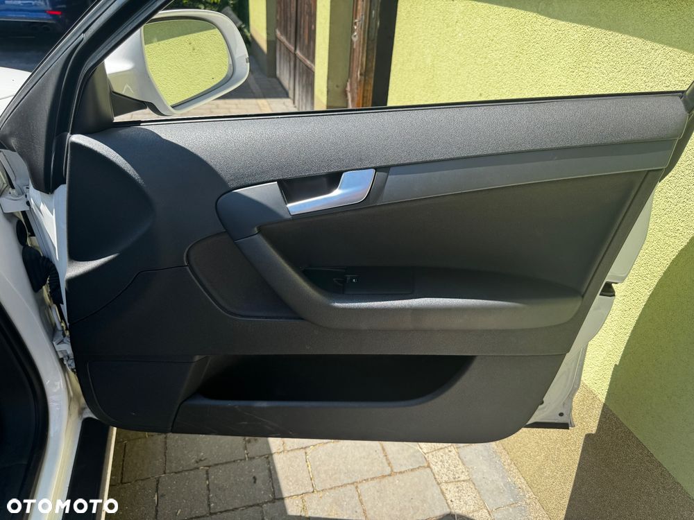 Audi A3 2.0 TDI DPF Ambiente - 31