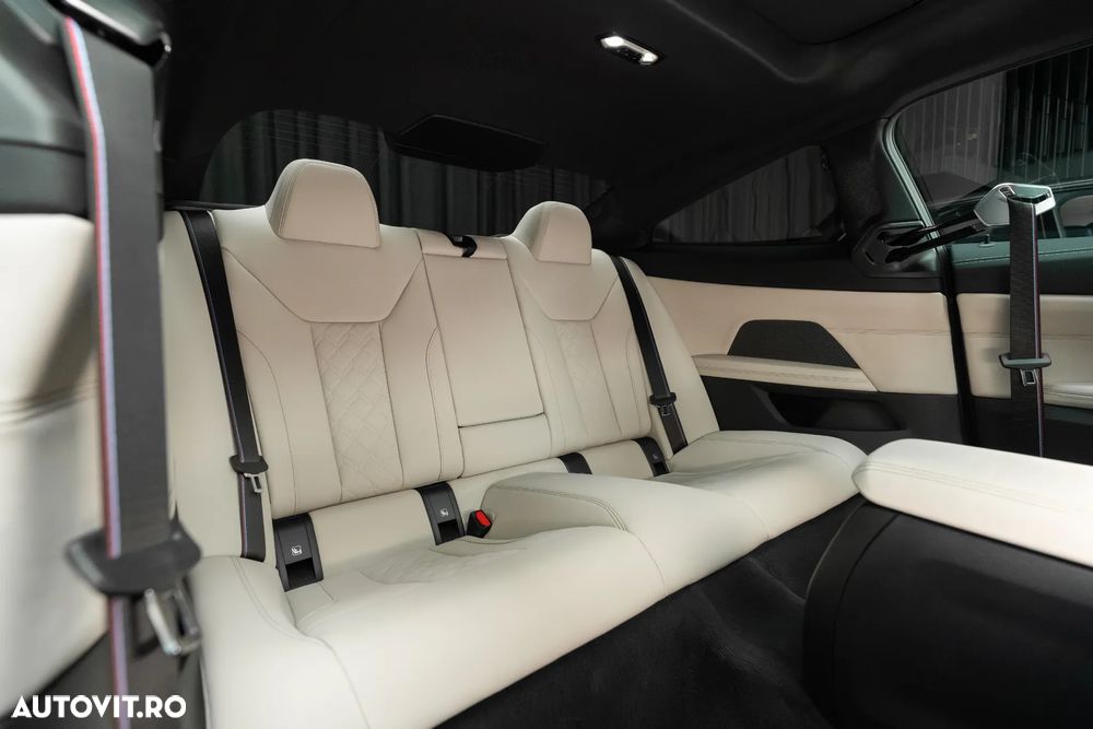 BMW Seria 4 M440i xDrive - 32