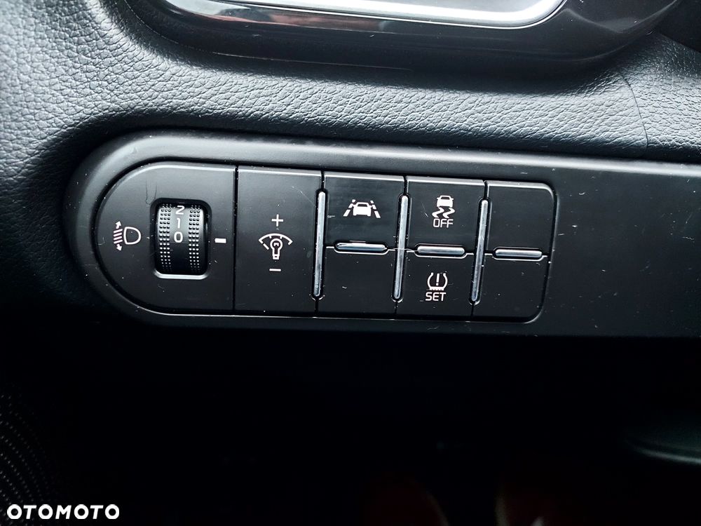 Kia Ceed 1.6 CRDi GT Line - 16