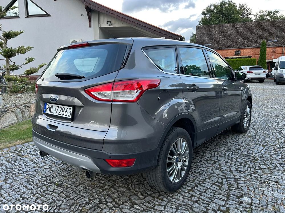 Ford Kuga 1.6 EcoBoost 4WD Titanium - 5