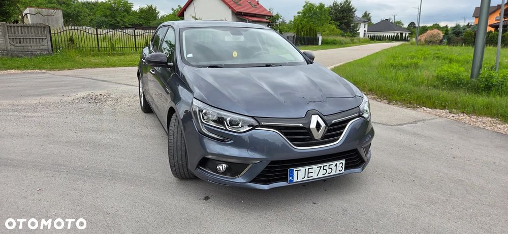 Renault Megane 1.5 Blue dCi Intens - 10