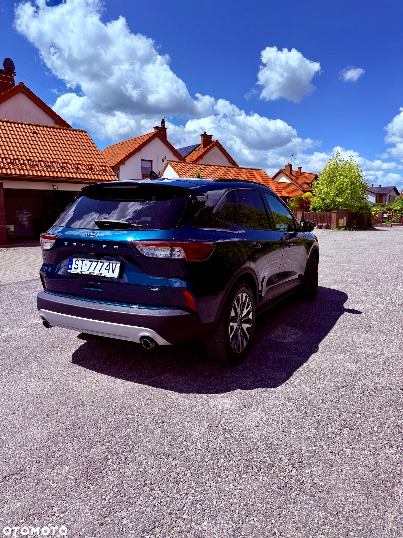 Ford Kuga 2.5 FHEV AWD Titanium - 6