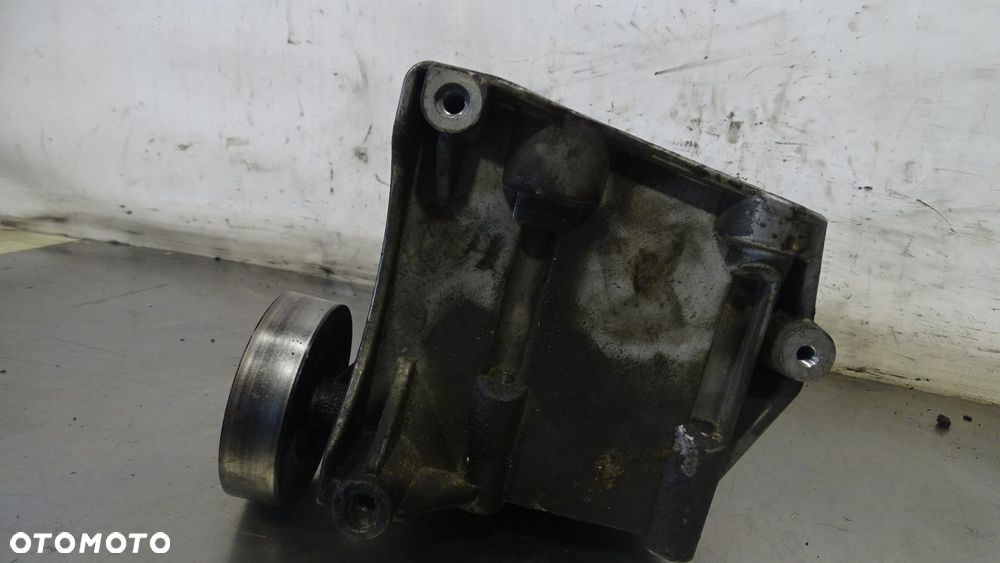 ŁAPA ALTERNATORA AUDI A4 B6 2.0 06B903143L - 8