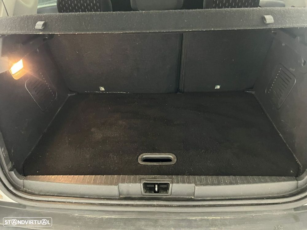 Renault Captur 1.5 dCi Exclusive - 11