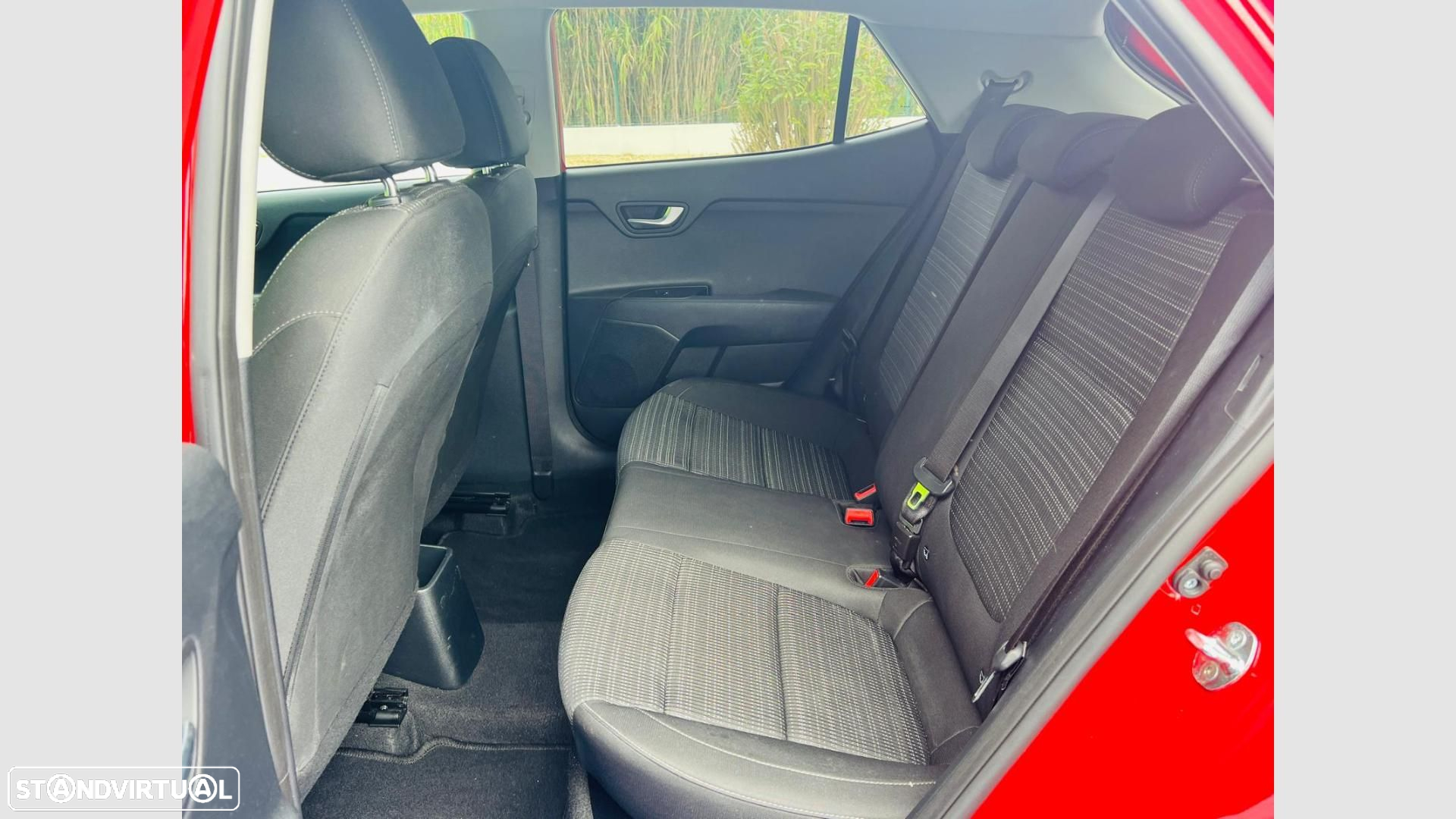 Kia Stonic 1.0 T-GDI Drive - 16