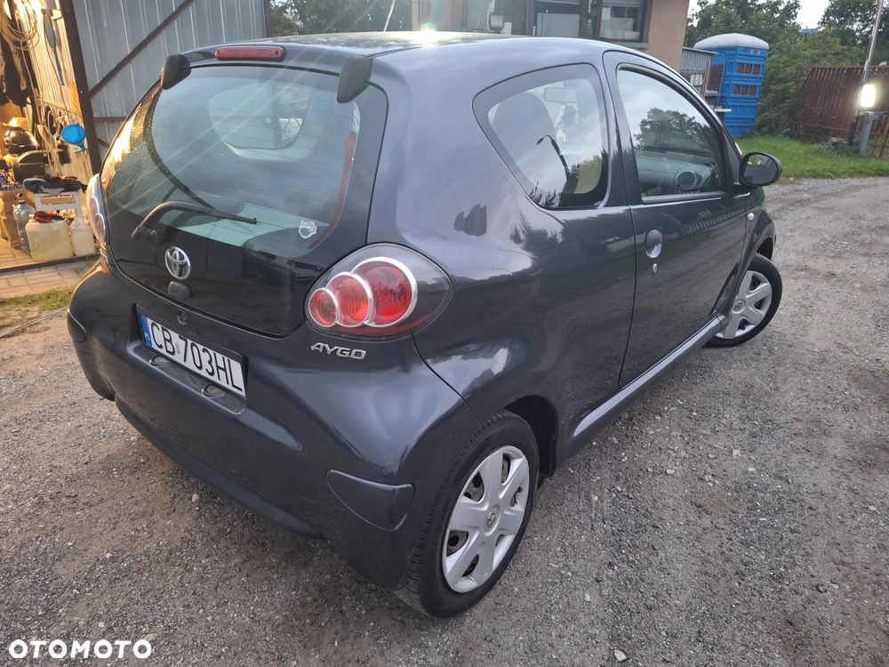 Toyota Aygo 1.0 VVT-i Luna EU5 - 2