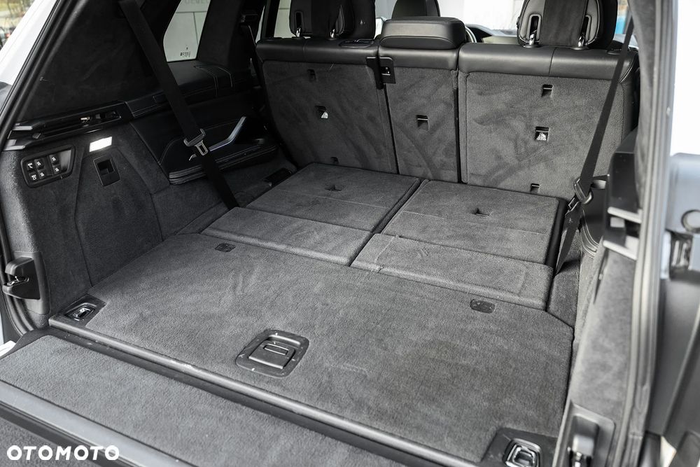 BMW X7 - 21