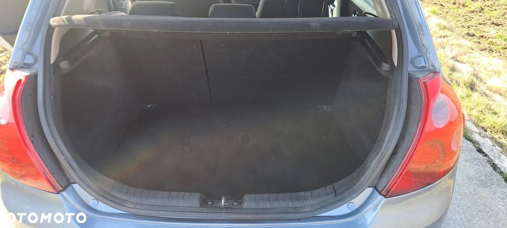 Kia Ceed 1.6 CRDi 90 Vision - 13