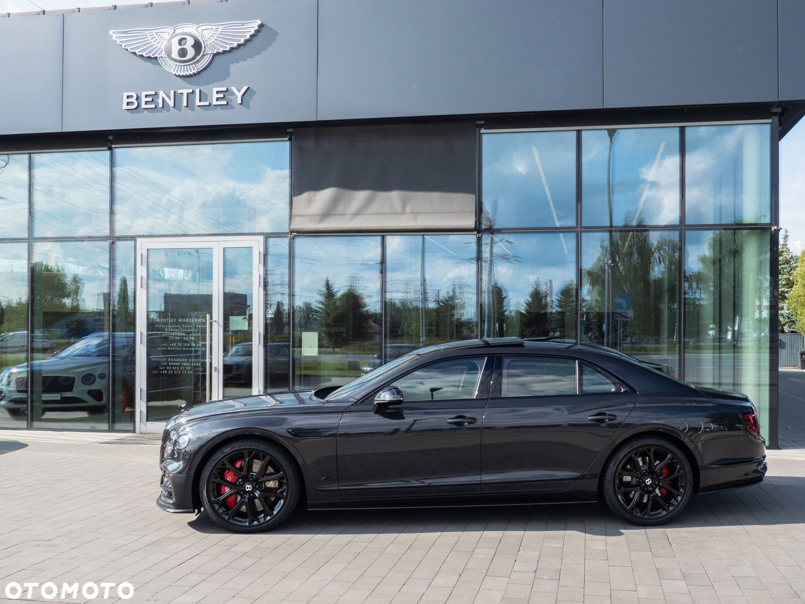 Bentley Flying Spur - 2
