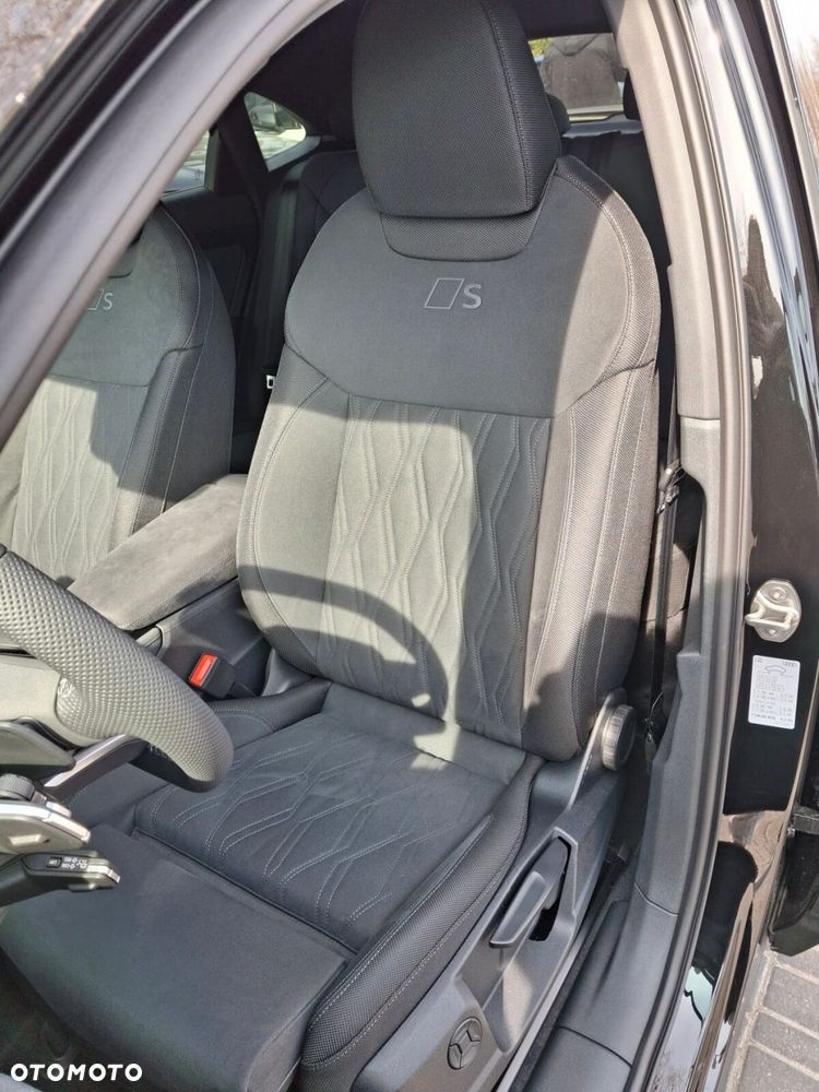 Audi Q3 Sportback - 14