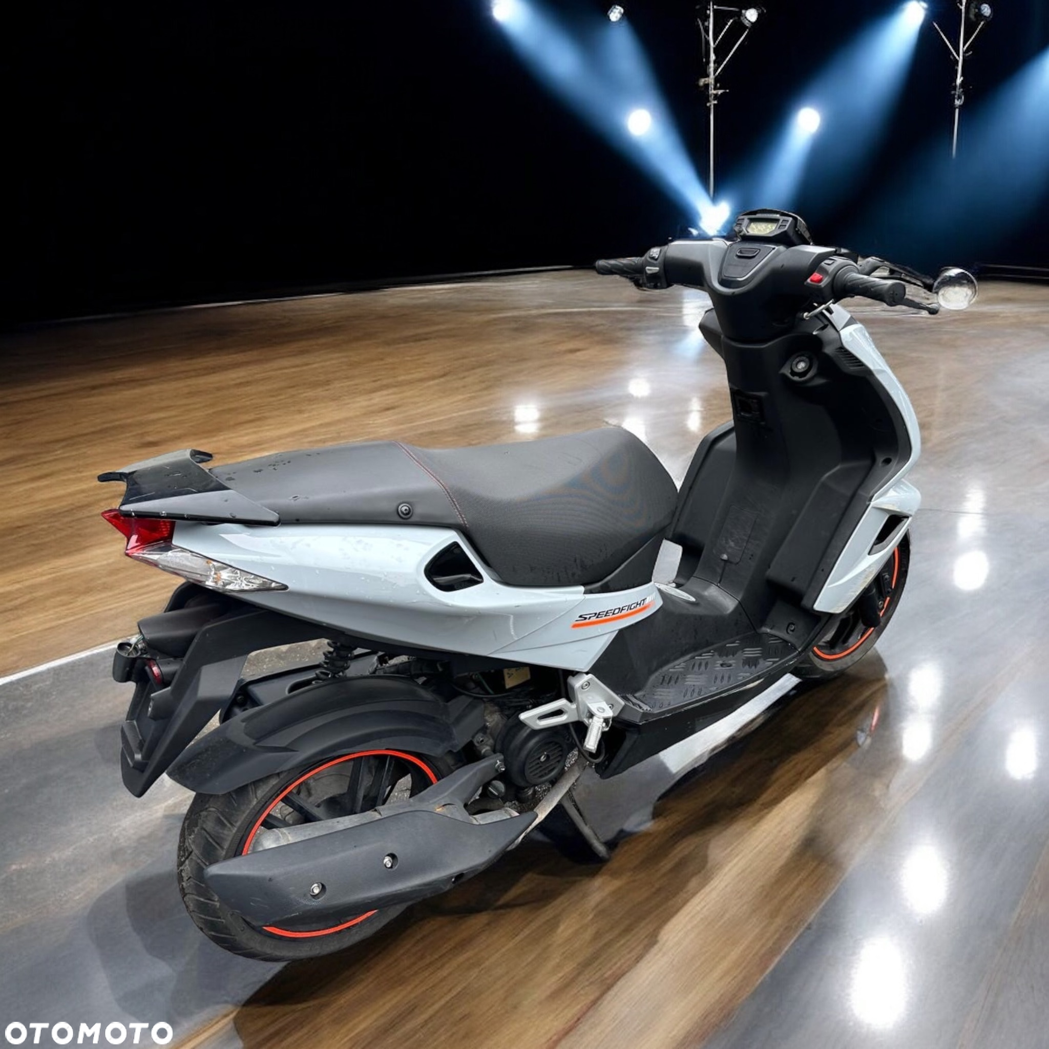 Peugeot Speedfight - 2