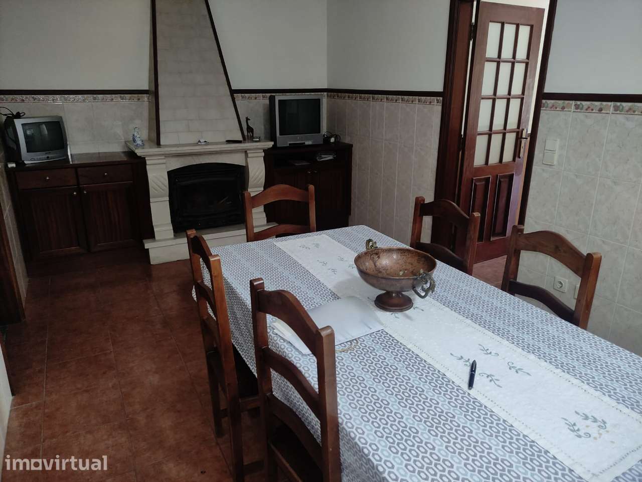 Quarto Individual em Moradia Isolada em Aveiro - Grande imagem: 4/11