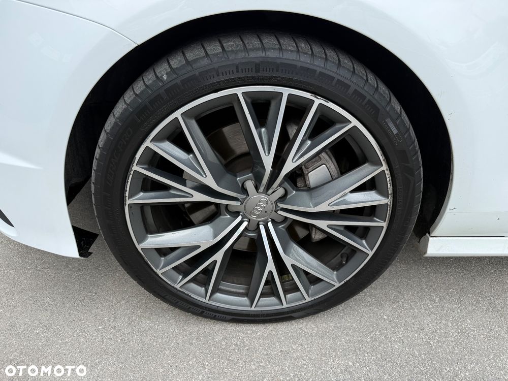 Audi A7 Sportback - 13
