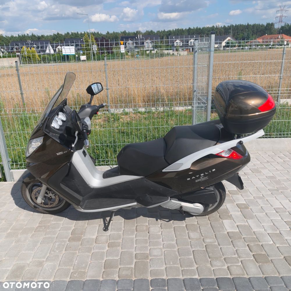 Peugeot Satelis - 2
