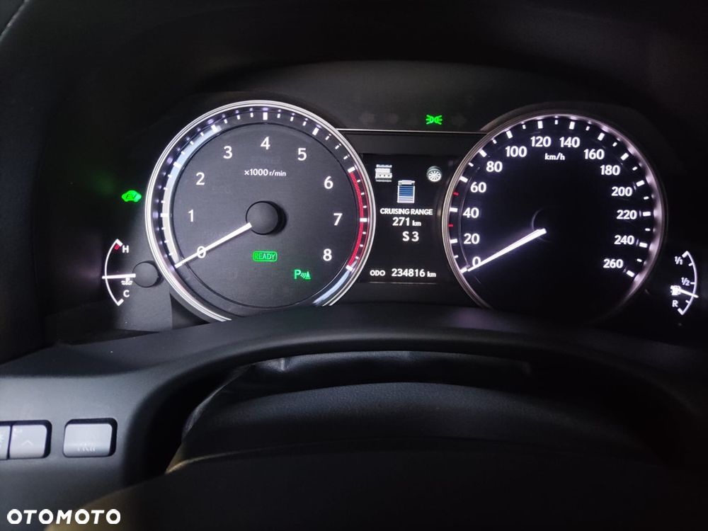 Lexus GS - 20