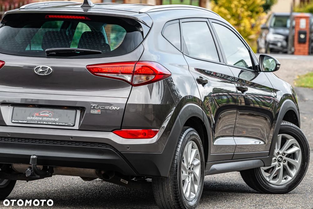 Hyundai Tucson blue 1.7 CRDi 2WD Trend - 18
