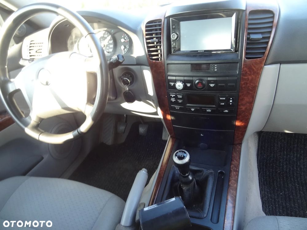 Kia Sorento 2.4 LX - 9