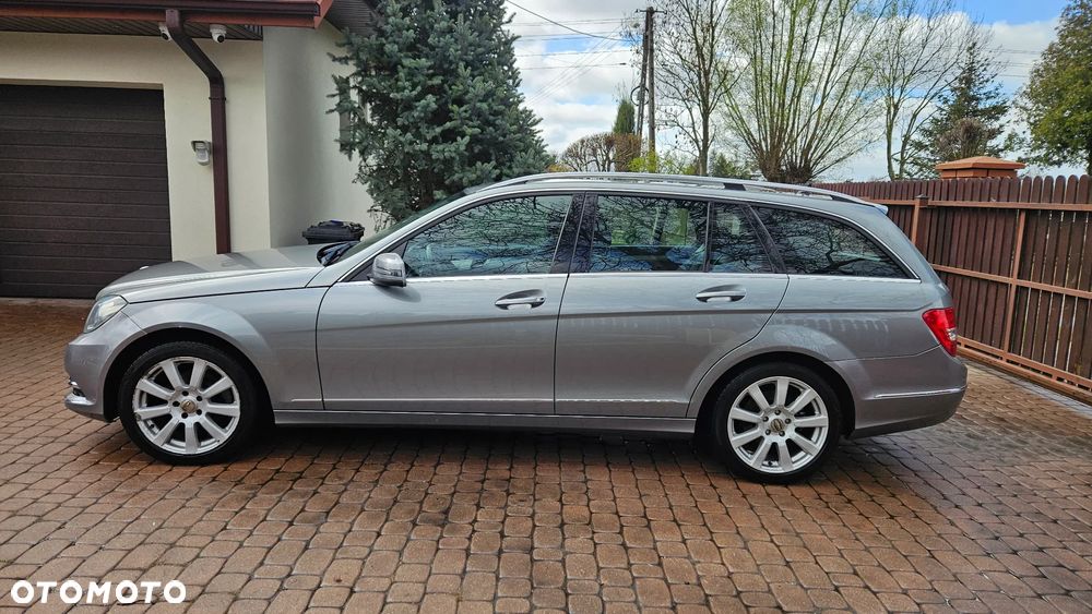 Mercedes-Benz Klasa C 180 Kompressor BlueEFFICIENCY Avantgarde - 4