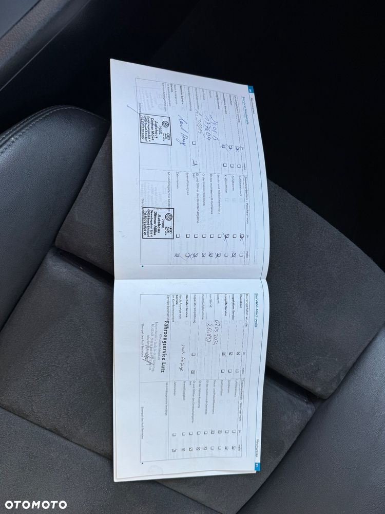 Audi A4 Avant 2.0 TDI Multitronic - 32