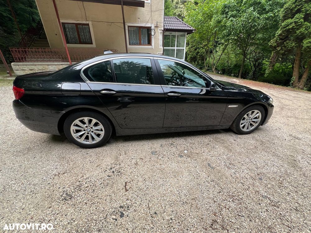 BMW Seria 5 525d xDrive Aut. - 2