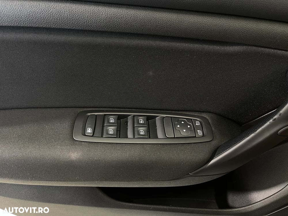 Renault Megane TCe 140 GPF Equilibre - 18