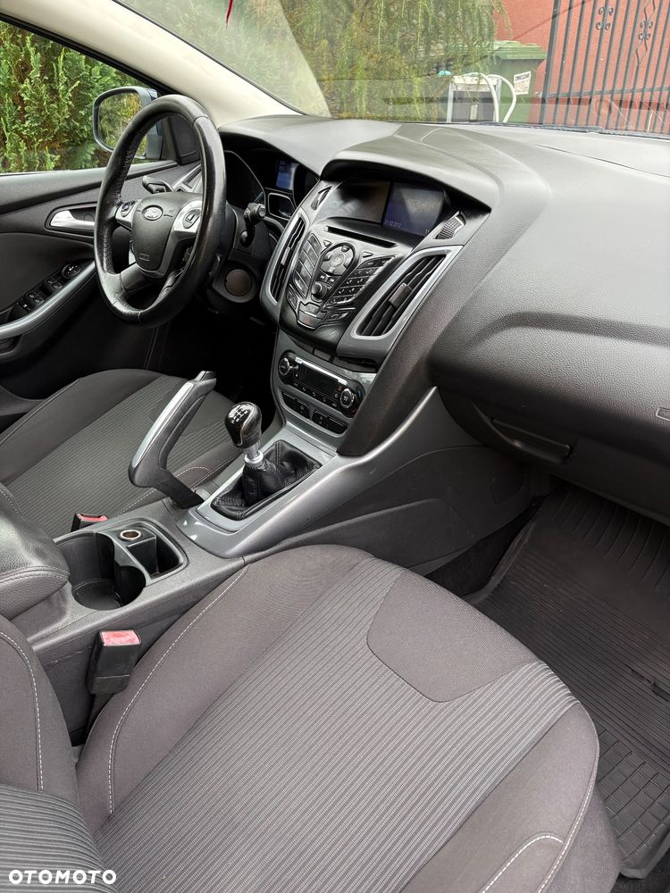 Ford Focus - 10
